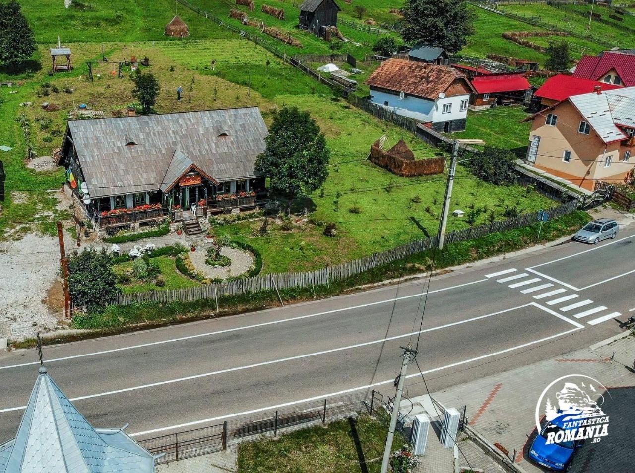 Casa Lia Hotel Valea Putnei Exterior foto